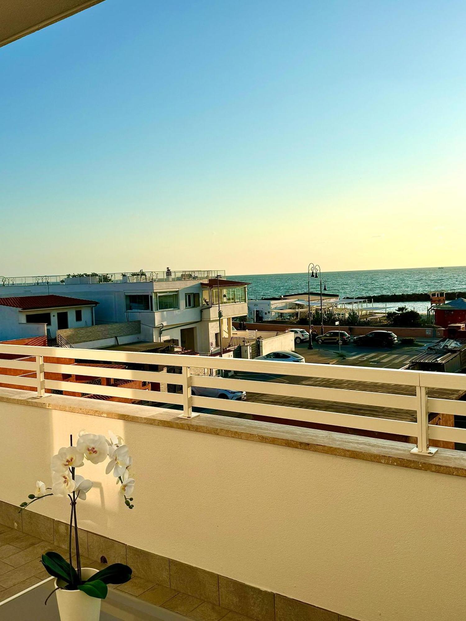 Suites Dreams Fiumicino Mare Dış mekan fotoğraf